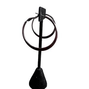 Gunmetal silver tone metallic lever back medium hoop earrings